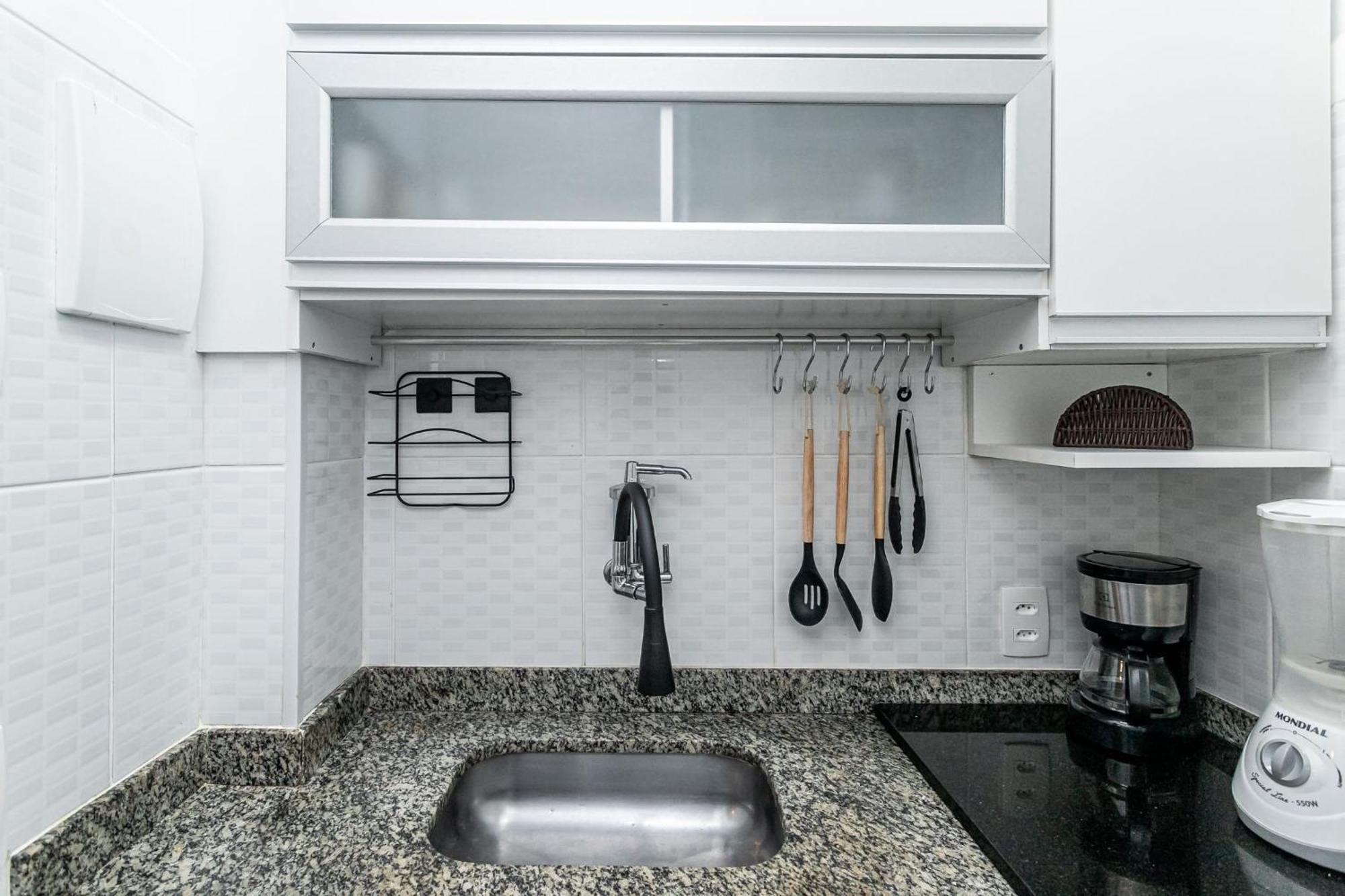 Apartamento Moderno Qto&sala A 3min Da | Du 110/1117 *